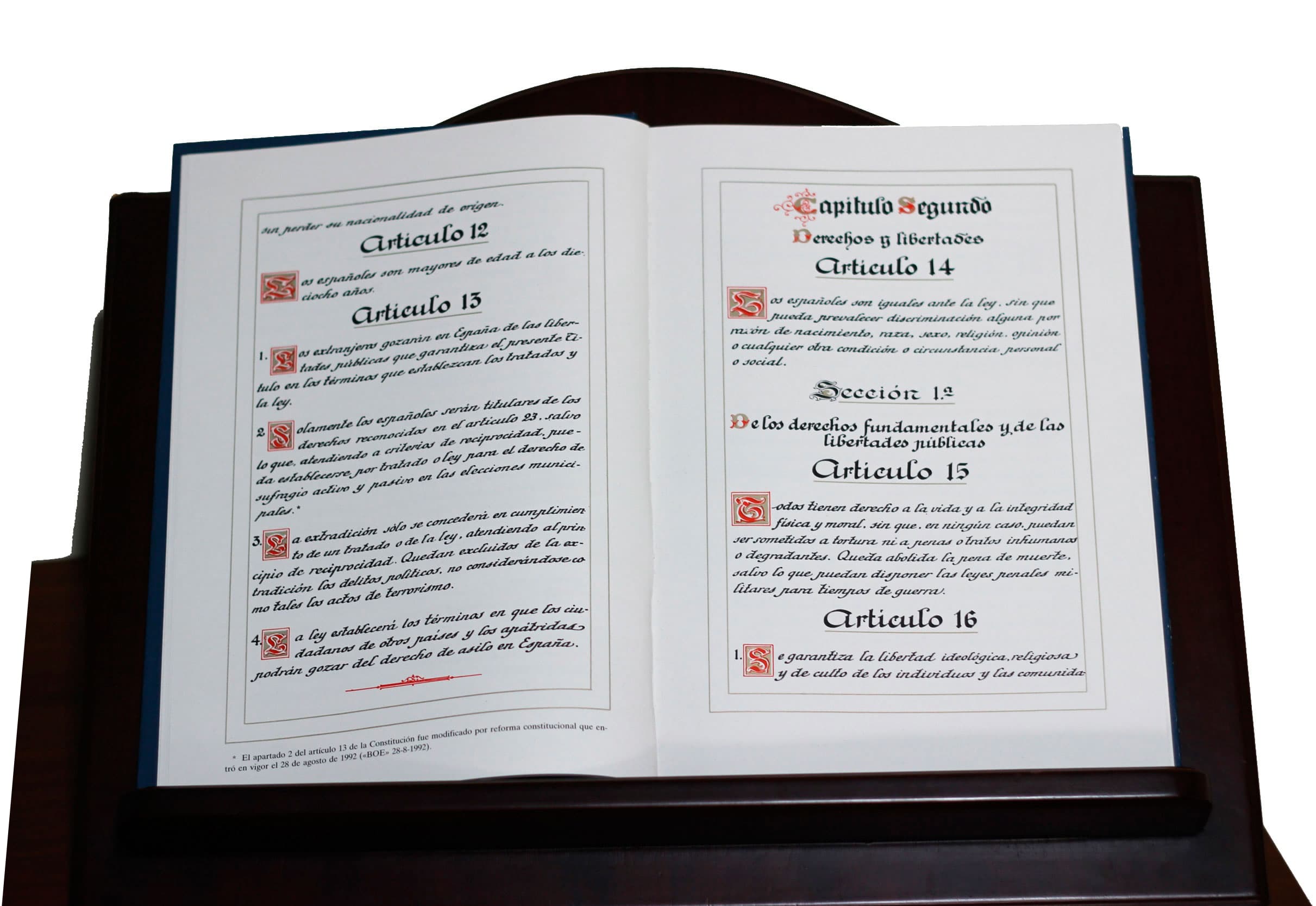 Ejemplar de la Constitución española